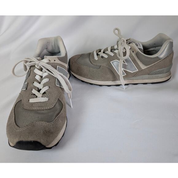 New Balance Classic 574 Womens 10.5 Gray Suede Athletic Running - Picture 1 of 9